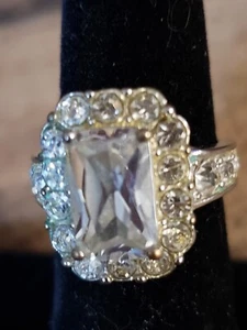 Avon Kyra CZ Border Ring Size 6 - Picture 1 of 7
