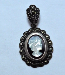 VINTAGE .925 STERLING SILVER TH MOTHER OF PEARL CAMEO ONYX MARCASITE PENDANT ! - Picture 1 of 6