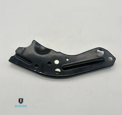 Suporte de radiador Nissan Versa 2007-2012 lado do motorista aço superior fabricante de equipamento original - Imagem 1 de 4