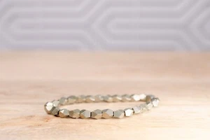 6mm Natural Pyrite Gemstones Faceted Bead Bracelet - 17 cm - Made in France - Picture 1 of 2