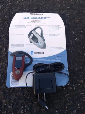 Fone de Ouvido Bluetooth Motorola VERMELHO - Imagem 1 de 4