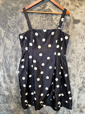 Vestido Jessica Howard talla 6P sin mangas marrón/blanco lunares con verde  Foto 1 de 4