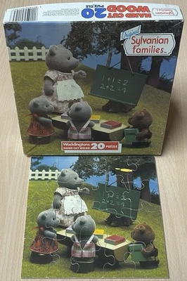 Sylvanian Families Schule 20-teiliges Puzzle Waddingtons 1987 Puzzle vollständig & sehr guter Zustand - Bild 1 von 4