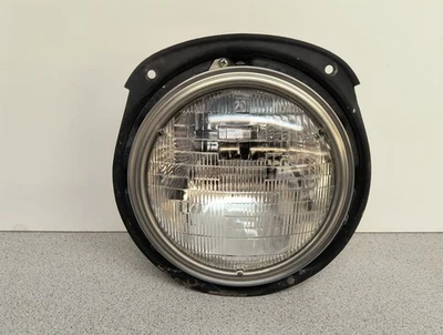 Volvo 164E 160 Series 1969-1975 faros derecho pasajero derecho canastilla carcasa OEM Foto 1 de 4