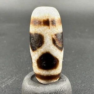 Vintage Tibetan  Agate stone Dzi Bead Amulet Rare - Picture 1 of 16
