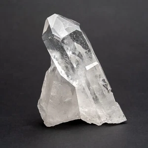 Genuine Clear Quartz Crystal Cluster Point from Brazil (198.1 grams) - Picture 1 of 6