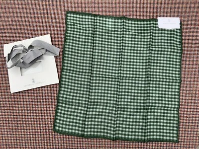 Nuevo con etiquetas Nuevo BRUNELLO CUCINELLI Bolsillo Cuadrado Lana Reversible Verde Gris Cuadros Foto 1 de 4