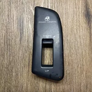 1991-1994 Isuzu Rodeo Honda Passport LEFT REAR Power Window Switch OEM TRIM ONLY - Picture 1 of 7