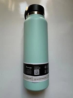 New $45 Hydro Flash TempShield Double-Wall Vacuum Insulation 32oz Water Bottle - Image 1 of 4