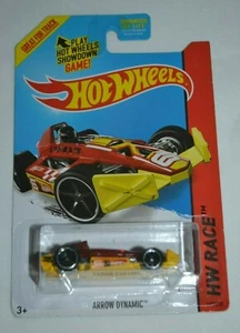 2014 HOT WHEELS HW RACE - ARROW DYNAMIC RED - Picture 1 of 3