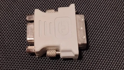 DP/N 0J8461 Male DVI-A (Analog VGA) to Female VGA 15 pins Adapter - Image 1 of 4