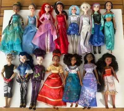 Lote de 15 muñecas Barbie princesa Disney Frozen Descendants Elena Moana Zombies Foto 1 de 4