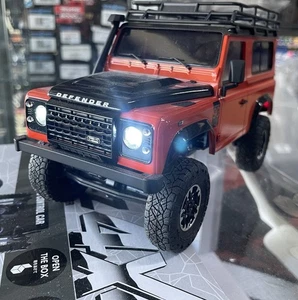 Kyosho mini-z 4x4 Land Rover Defender 90 Adventure Orange - Picture 1 of 3