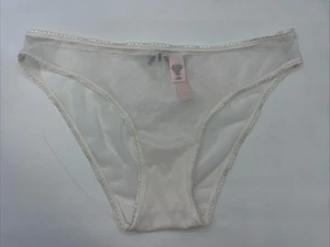 NUOVO Victoria's Secret Vintage Sexy Little Things Sheer Bikini Panty GRANDE - Foto 1 di 7