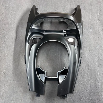 Yamaha 2002-2005 OEM Center Cover Dash Cowling Freshwater Waverunner FX 140 - Image 1 of 4