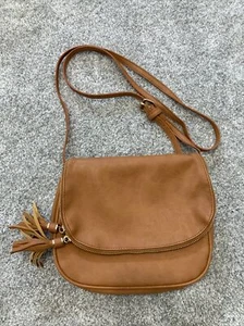 LN Tan Faux Leather Purse Crossbody Bag Satchel Fringe Cowgirl Western Jackson H - Picture 1 of 6