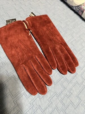 Luvas de condução femininas Wilson’s de couro camurça tamanho médio - Imagem 1 de 4