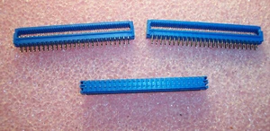 QTY (16) 50 POSITION 26-28AWG IDC RIBBON CABLE DIP HEADERS 2.54mm 68120-050 BERG - Picture 1 of 1