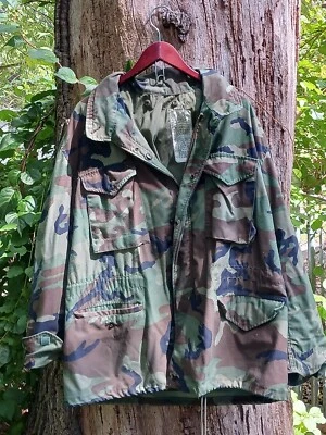 Chaqueta de Campo Woodland M-65 Vintage Años 80 Abrigo Camuflaje Bosque John Ownbey Foto 1 de 4