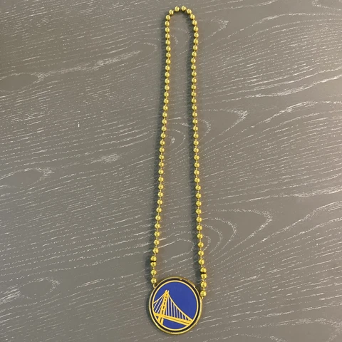 NBA Golden State Warriors Fan Chain Bead Necklace Plastic - Modelo Giveaway Cover