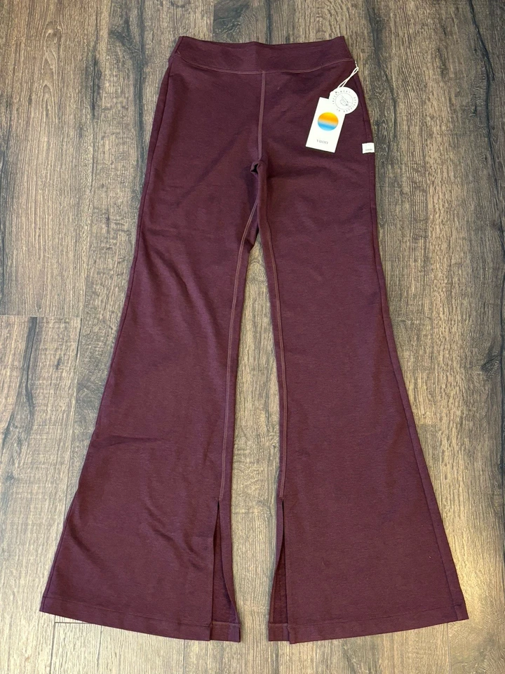 Vuori Granite High Waist Flare Pants Women's Sz M Cerise Heather 31” Slit Ankle