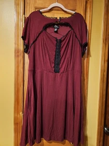 Vestido Hot Topic Espina y Fábula Borgoña Cabernet Recortado Encaje Talla Grande 2x - Imagen 1 de 7