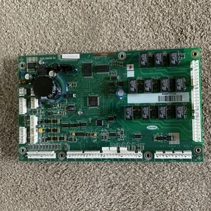 Carrier 50TG503137 PCB Chiller Control Circuit Board CEPL130346-01 - Picture 1 of 5