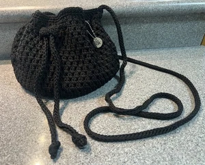 The Sak Black Crochet Drawstring Bucket Crossbody Bag Boho Knit Hobo Purse - Picture 1 of 4
