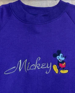 Sudadera Mickey Mouse vintage 1992 púrpura dorado años 90 cuello redondo talla XL impecable - Imagen 1 de 4