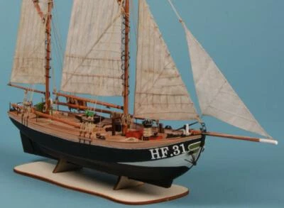 Maria HF31 Germany ship Scale 1:72 L:365 H:295 W:85 mm  - Immagine 1 di 4
