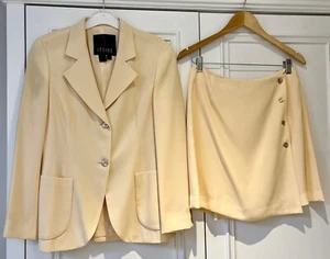 Ladies two piece buttercup yellow suit by JESIRE size UK 8 and NEW - Picture 1 of 3