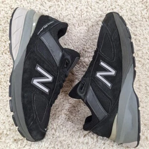 New Balance 990 v5 Dad Shoes Women's 9, Black Suede Retro Running Sneaker - Picture 1 of 8