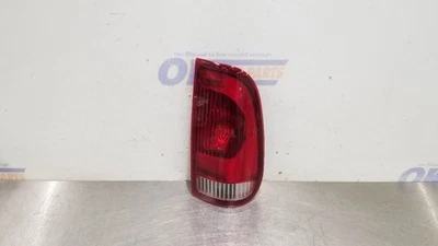 03 FORD F250 SUPER DUTY LUZ TRASERA LUZ TRASERA PASAJERO DERECHO RECTANGULAR Foto 1 de 4