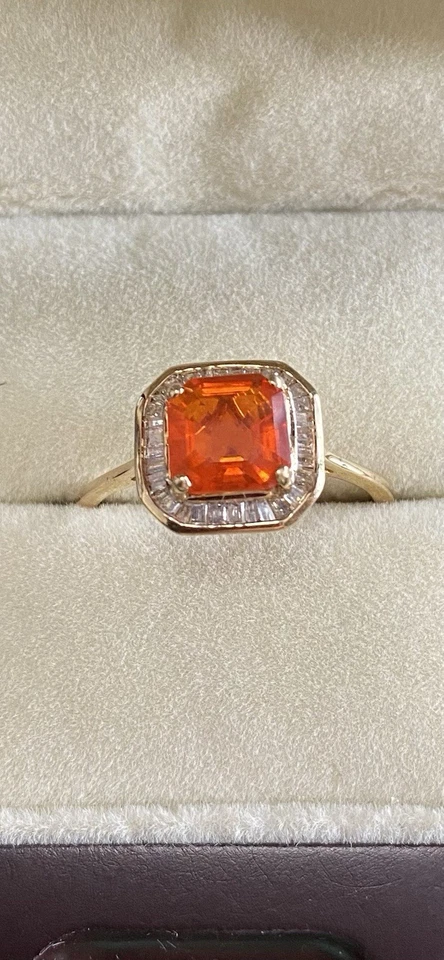 10k Gold AAAA Fire Opal, White Diamond Halo Ring. Luxoro - Image 1 of 4