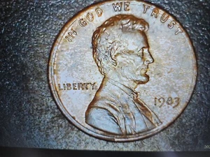 1983 NMM Linc. Cent W/ Extreme Collar Strike Off Center Err. Obv. RB ***** - Picture 1 of 8