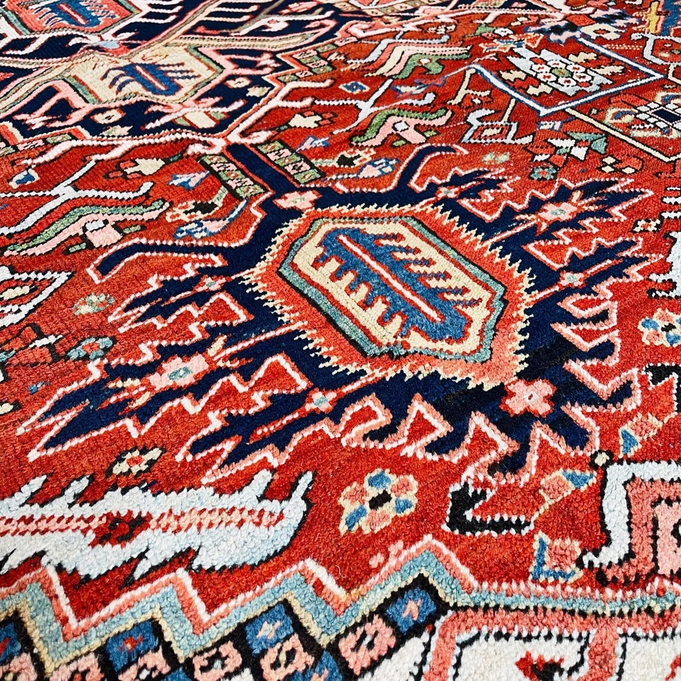 Excelente alfombra exquisita antigua Heriz anudada a mano 8’ 10” x 12’ 2” (INV2000) 9x12 Foto 1 de 4