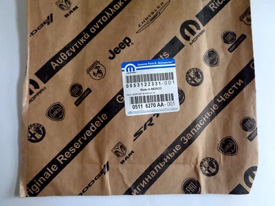 Dodge Journey C 2009-2020 apliques de pilar Mopar 05116270AA pieza original OEM Foto 1 de 4