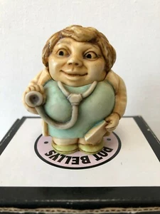 Figura Harmony Kingdom Pot Belly Ornaments Salvador de Vida (Doctor) en Caja con Tarjeta - Imagen 1 de 4