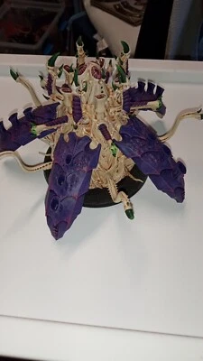 Esporocisto tiránico warhammer 40k muy bien pintado/totalmente montado. Foto 1 de 4