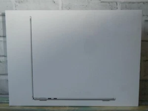 Apple MacBook Air 13 Plateado 2024 4,06 GHz M3 8 núcleos CPU 8 núcleos GPU 8 GB 256 GB - Imagen 1 de 6