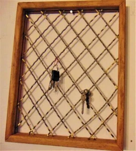 Rustic Wall Decor Wood Framed Metal Wire Screen Note Key Holder 15 x 12" Craft - Picture 1 of 8