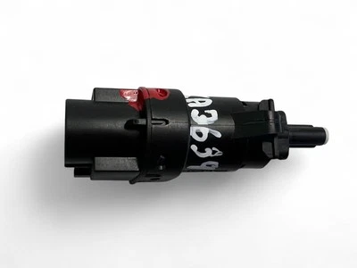 KA3639 VOLVO Brake Light Switch PA6GF50 - Image 1 of 4