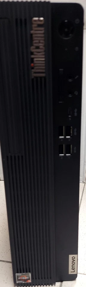 Lenovo ThinkCentre M75s Gen 2 AMD Ryzen 3 PRO 5350G 16 GB DDR4 - Immagine 1 di 2
