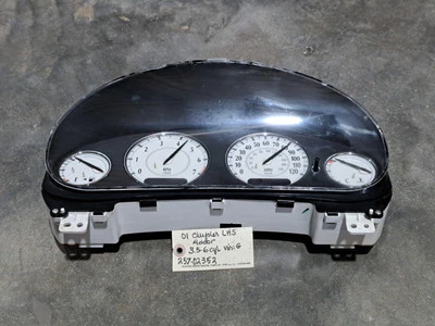 Cuadro de instrumentos velocímetro para Chrysler LHS 2001 sedán Foto 1 de 4