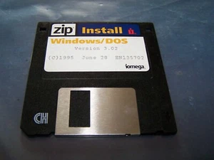 Instalación con cremallera vintage versión 3.02 (1995) para PC en disco de 1,44 MB - Imagen 1 de 1