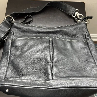 Auténtico bolso de pañales hobo de cuero de lujo cebra negra OiOi Australia Foto 1 de 4
