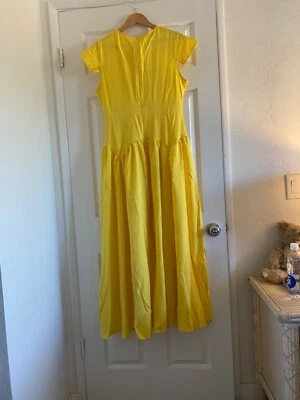 Vestido de verano Flamingo amarillo Foto 1 de 4