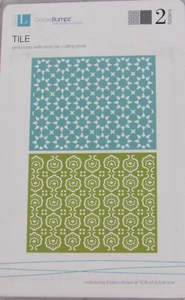 Carpetas de estampado Lifestyle Crafts/QuicKutz, azulejo, 2 carpetas, EF-0028 - Imagen 1 de 2