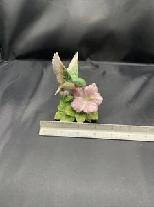 Home Coat Ruby Throated Hummingbird Figurine - Picture 1 of 7