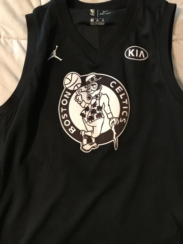 Nike NBA (boys-XL)All Star Boston Celtics#11 Irving Black Basketball Jersey used Cover